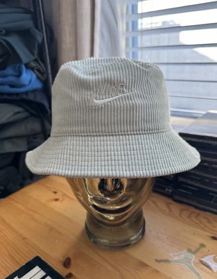 Nike Apex Pana Cubo Sombrero Jade Horizon Talla M Unisex Adultos HF8920 370 NUEVO Foto 1 de 4