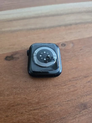 Apple Watch 7 Icloud - Photo 1/2