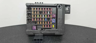 ISUZU D-MAX Mk3 2021-2024 - Fuse Box 8975550890 - Image 1 of 4