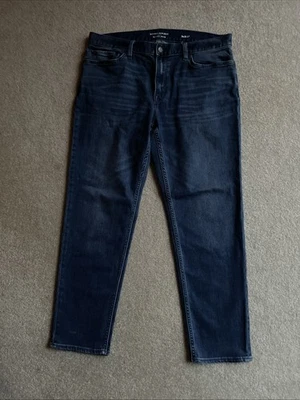 Pantalones de mezclilla de viaje BANANA REPUBLIC ajustados lavado medio elásticos 36 x 28,5 $115 Foto 1 de 4