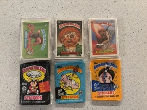 LOTTO 38 CARTE ADESIVE TOPPS 1986 e 1987 GARBAGE PAIL KIDS (3) confezioni vuote - Foto 1 di 5