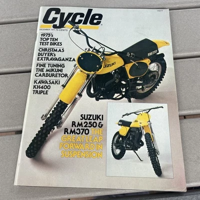 Cycle Motorcycle Magazine December 1975 Suzuki RM250 & 370 Kawasaki KH400 Foto 1 de 4