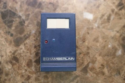 Chamberlain Azul 3 Botones Llavero Puerta Garaje Control Remoto 756CB 390MHz GENUINO Foto 1 de 2