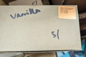 Lot of 28x Jo Malone London Vanilla Anise Cologne Sample Spray .05oz/1.5 ml Vial - Picture 1 of 2