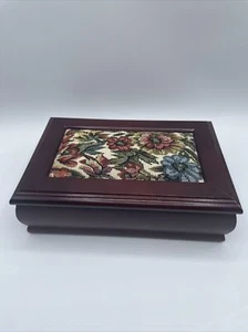 Joyero de madera tapiz floral tapa con bisagras interior espejo anillo soporte divisores - Imagen 1 de 12