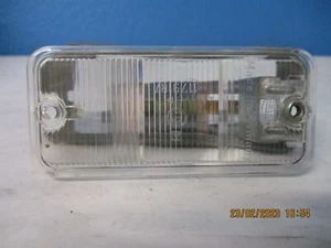 Hella Seitenmarkierung Positionslicht Objektiv  2PF002452001  (673) - Picture 1 of 3