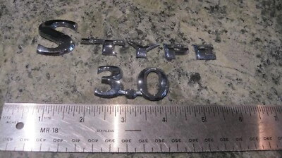 Emblema de la tapa del maletero 2005 Jaguar X-Type 3.0 Emblema de logotipo OEM Set Foto 1 de 2