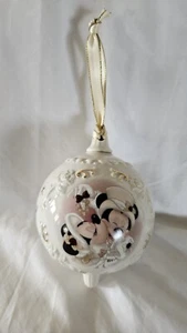 walt disney world MICKEY & MINNIE MOUSE MISTLETOE ORNAMENT - Picture 1 of 6