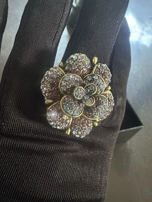 🩷Heidi Daus- Swarovski Crystal Cocktail Ring Flower Sz 11 - Image 1 of 4