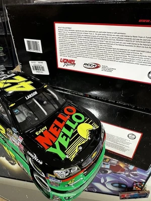 Kyle Larson Mello 2017 amarillo personalizado 1/24 ARC Foto 1 de 4