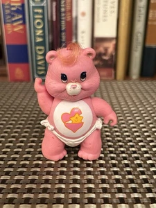"Figura posable Kenner Care Bears 1984 de colección 3,25"" bebé abrazos oso" - Imagen 1 de 4