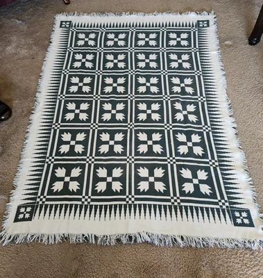 Reversible Woven Cotton Throw / Blanket, Geometric Green & White Design 46"x60" - Image 1 of 3