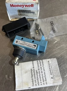 Mikroschalter BZE6-2RN80 Rollenstößel Endschalter Nos Überschuss - Bild 1 von 5