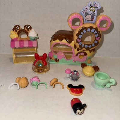 TSUM TSUM MICKEYS DONUT SHOP 2018 juego completo con accesorios Disney Foto 1 de 4