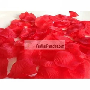 Red Artificial Silk Rose Petals/ Wedding Petals  -100pcs (GA, USA) - Picture 1 of 1