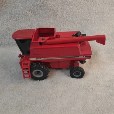 Ertl 1/32 Case IH 2388 Axial-Flow- Cab/Tractor Only - Image 1 of 4