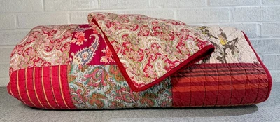 Edredón Pottery Barn Georgia Patchwork 108" X 96" multicolor MÁS 1 farsa excelente Foto 1 de 4