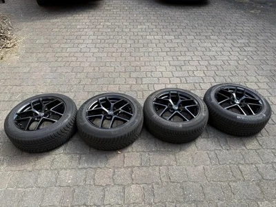 4 Schwarze Borbet Felgen 8x18 mit Continental Wintercontact TS 870 225/55 18 102 - Bild 1 von 4