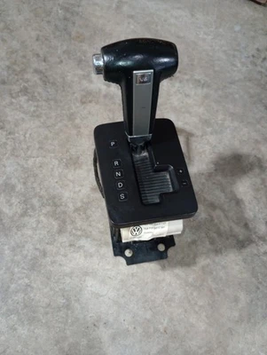 2004-2010 Volkswagen Touareg Gear Floor Shift Shifter Genuine OEM 7L6713203C3X1  - Image 1 of 4
