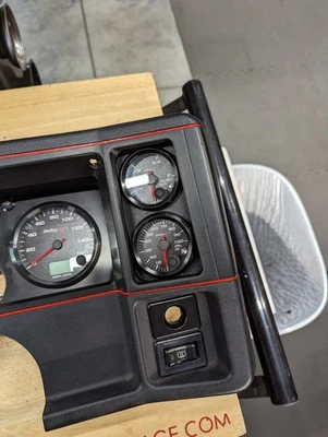 Cápsula de calibre doble 52 mm (reemplaza las luces de advertencia) para 78-88 cuerpos G, Monte Carlo Foto 1 de 4