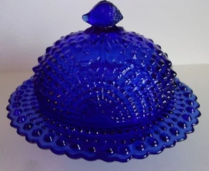 Vintage Blue Crystal Footed with Sea Shell Candy Dish w/Lid - Picture 1 of 6