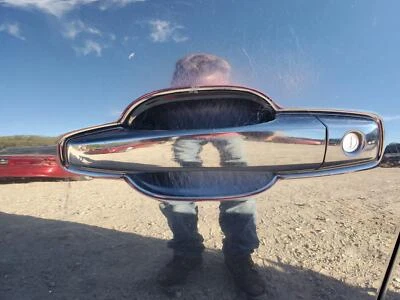 Conjunto de manija de puerta exterior delantera izquierda (GBA black raven) Cadillac CTS 2009-2014 Foto 1 de 4