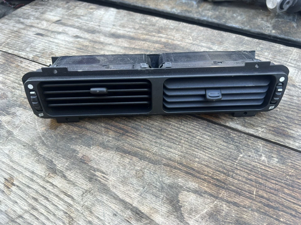 97-03 Jaguar XK8 XKR Center Dash Air Climate Vent OEM Foto 1 de 2