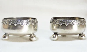 Pair Tiffany Sterling Silver Ball Footed Salt Cellars - Picture 1 of 12