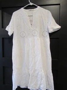 0039 Italy White Eyelet Dress! Size S Preowned - Picture 1 of 10
