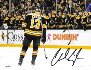 Foto firmada autografiada por Charlie Coyle Boston Bruins 8x10 certificado de autenticidad = JSA- - Imagen 1 de 1
