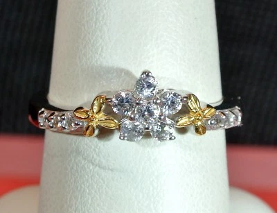 WoW HERMOSO ANILLO CIRCONITAS BLANCAS NATURALES 14kt YG Y PLATINO SOBRE 925 S.S. TALLA 8 Foto 1 de 4