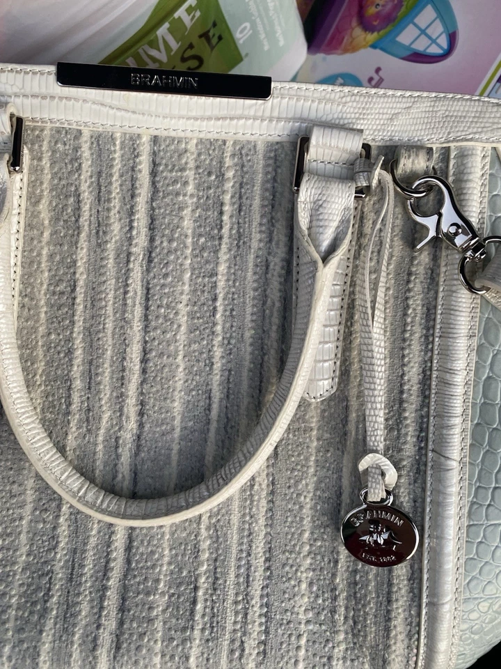 Bolso de mano de cuero Brahmin Foto 1 de 4