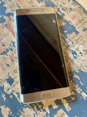 Samsung Galaxy S6 Edge Silver Parts Only - Image 1 of 3
