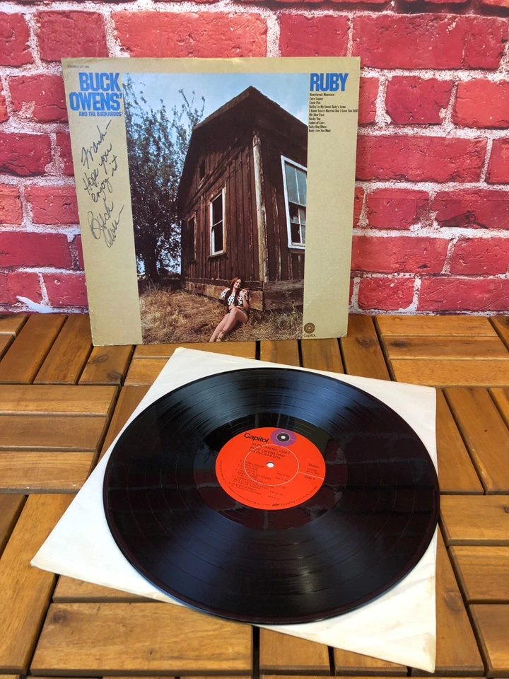 BUCK OWENS AND HIS BUCKAROOS Buck Owens' Ruby 1971 COUNTRY LP on Capitol ST-795 - Image 1 of 4