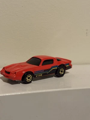 Винтажный Hot Wheels Camaro Z-28 Red Hot Ones Blackwall Era - Изображение 1 из 4
