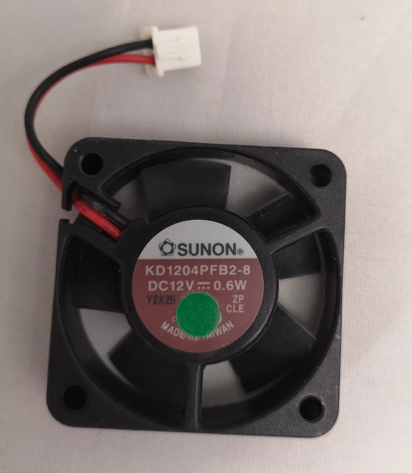 PC Axiallüfter SUNON Lüfter Modell KD1204PFS2-8-12V - 0,6Watt, 40x40x10mm, neu - Bild 1 von 1