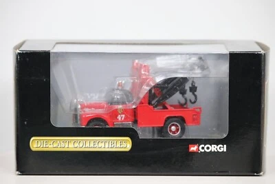 Corgi Die-Cast Collectibles Mack B Wrecker Chicago F.D. NIB 1:50 53602 - Image 1 of 4