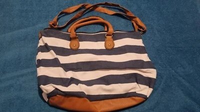 NEW LOOK NAUTICAL NAVY BLUE WHITER STRIPE TAN TRIM LARGE SHOULDER TOTE BEACH BAG - Image 1 of 4