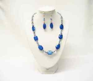 Blue Oval Acrylic Faceted w/Twist Clear/Sapphire Core Glass Bead Necklace/Earrin