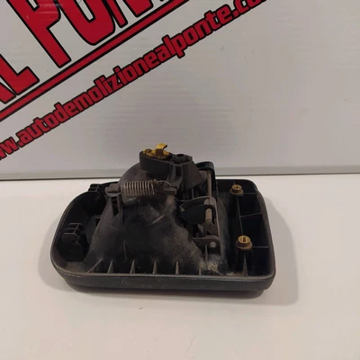 Poignée de porte d'entrée Droite RENAULT TRUCKS MASCOTT 130.35 Cab. - Photo 1/3