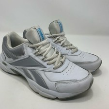 Reebok Women’s White Sneakers Size 8.5 (A145)