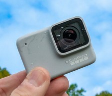 New GoPro Hero 7 White Waterproof Action Camera Touchscreen 1080p Hd Video 10Mp