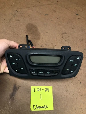 2002-2006 Hyundai Santa Fe Aquecedor AC Digital Controles Climáticos 3C28AVS OEM 74828 - Imagem 1 de 4