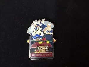 Disneyland 75th Anniversary Of Mickey Mouse In Lonesome Ghosts 3D Pin LE 2000 - Picture 1 of 2