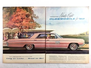 Oldsmobile 1961 anuncio impreso vintage 2 páginas noventa y ocho rosa coche fiesta otoño - Imagen 1 de 5