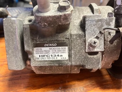 Compresor de aire acondicionado compatible con Toyota Matrix Corolla 2003 2004 2005 2006 2007 2008 Foto 1 de 2