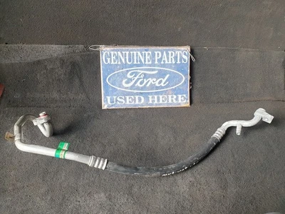 Manguera de tubo de aire acondicionado Ford Ka+ Plus MK3 2016-2020 1,2 gasolina G1B1-13F618-AB Foto 1 de 4