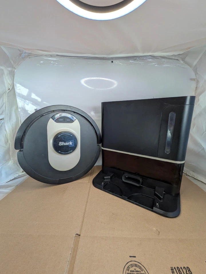 Aspiradora Shark AI Ultra Robot AV2510A0US T3 con base autovacía #SC2462 Foto 1 de 4