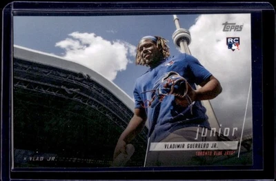 2019 Topps x Vlad Jr.: The Legend Vladimir Guerrero Jr. RC Rookie #10 Blue Jays - Image 1 of 2