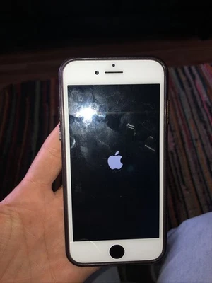 Apple iPhone 7 - 32 GB - Black (Unlocked) - Image 1 of 3